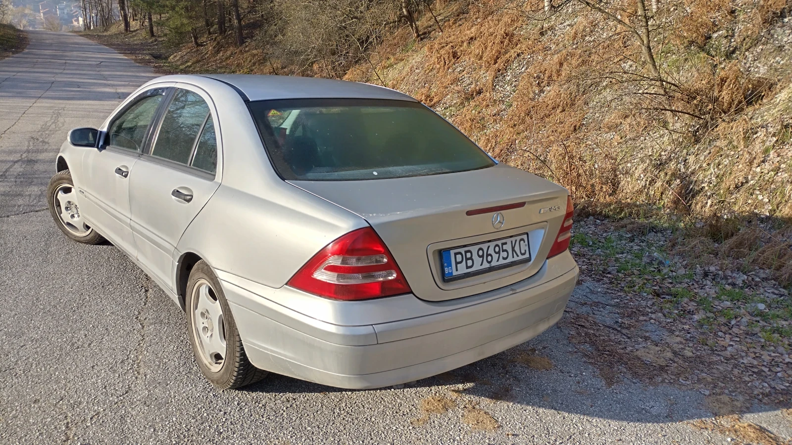 Mercedes-Benz C 180 W203, снимка 5 - Автомобили и джипове - 54250458