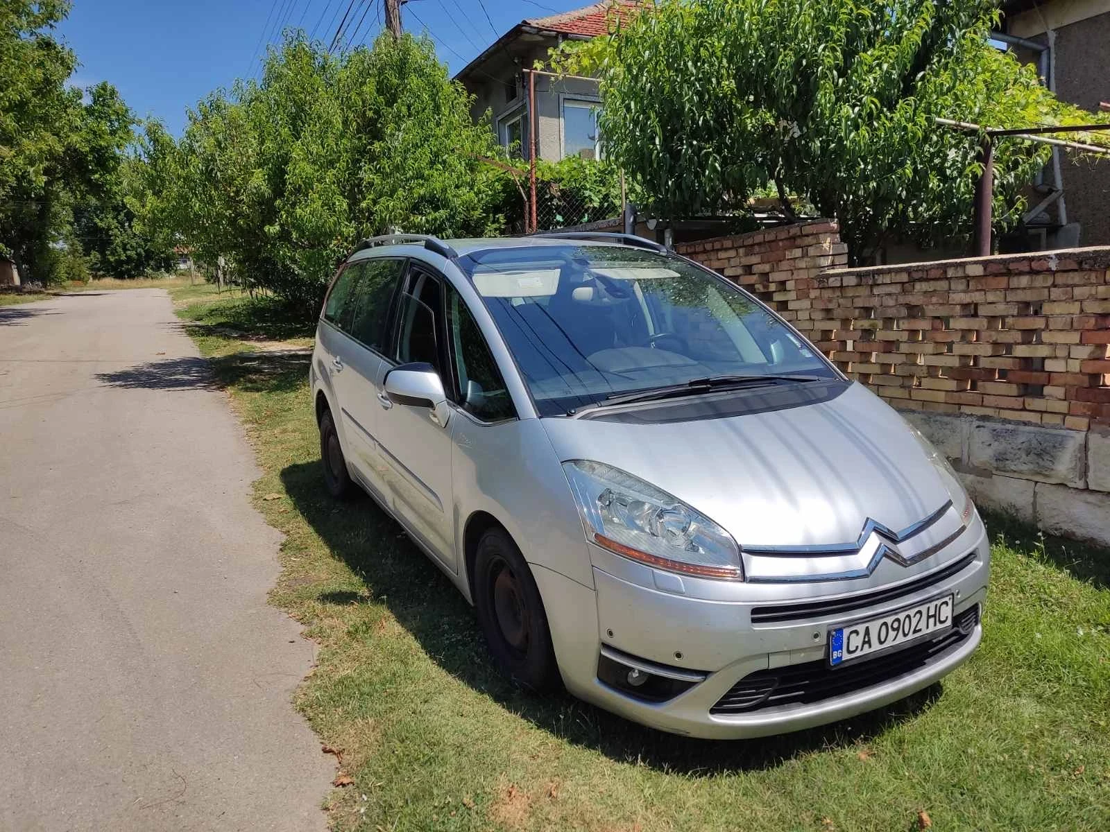 Citroen C4 Picasso, снимка 5 - Автомобили и джипове - 54391308