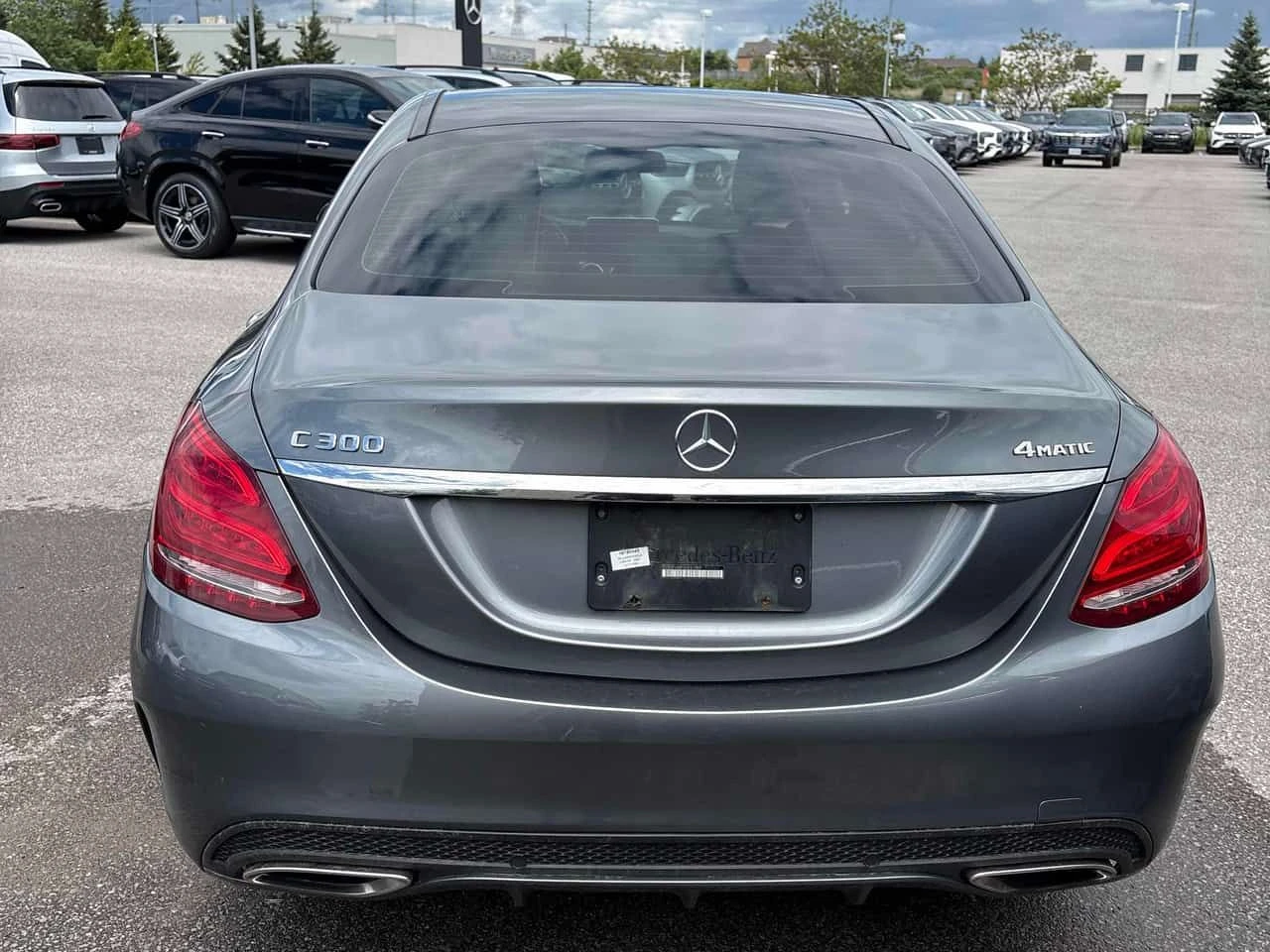 Mercedes-Benz C 300 * ГЛАВНО ПРЕДСТАВИТЕЛСТВО НА MERCEDES-BENZ, снимка 5 - Автомобили и джипове - 54975350