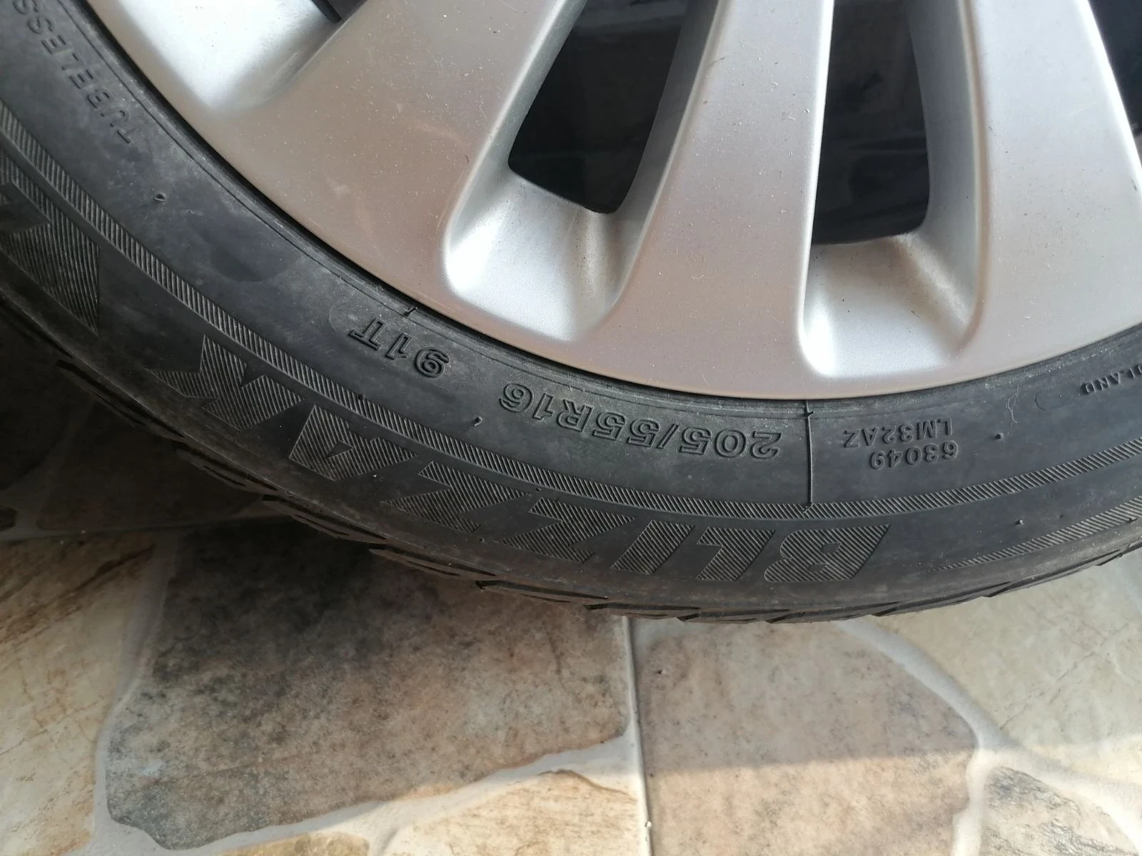 Mercedes-Benz C 180 Фейслифт, снимка 10 - Автомобили и джипове - 55138073