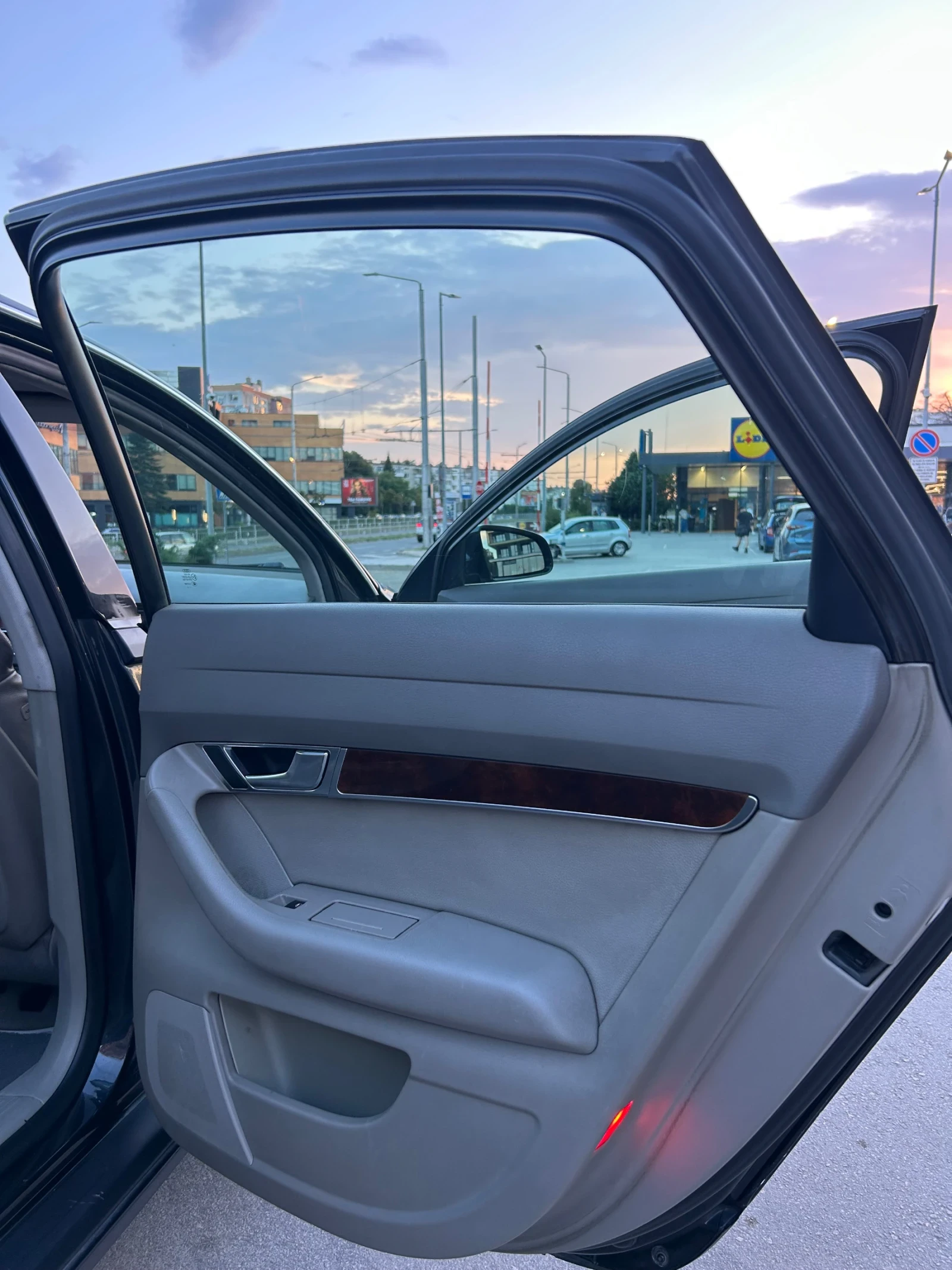 Audi A6 3.0 TDI, снимка 13 - Автомобили и джипове - 55345572