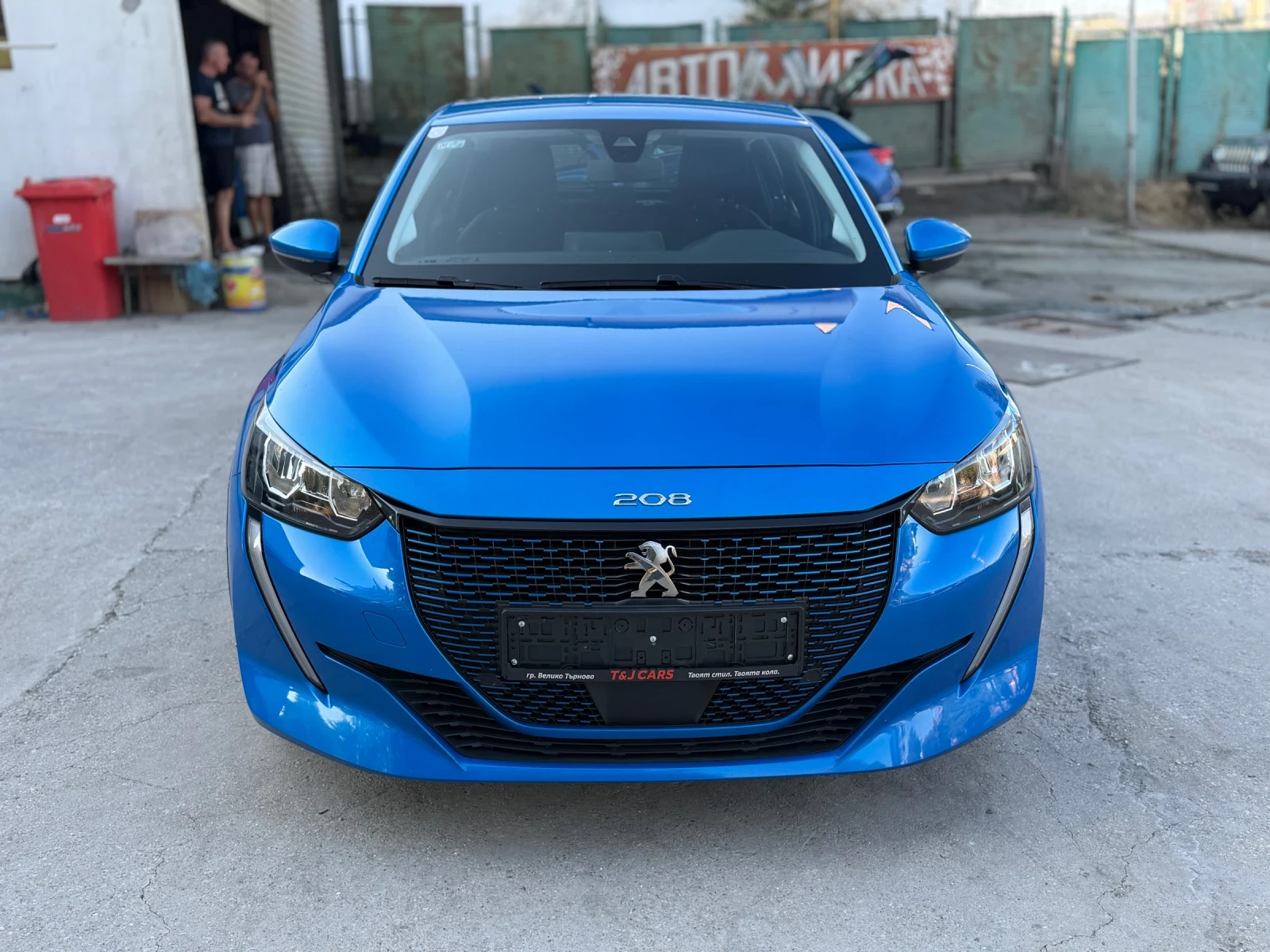 Peugeot 208 Electric drive, снимка 3 - Автомобили и джипове - 55421084