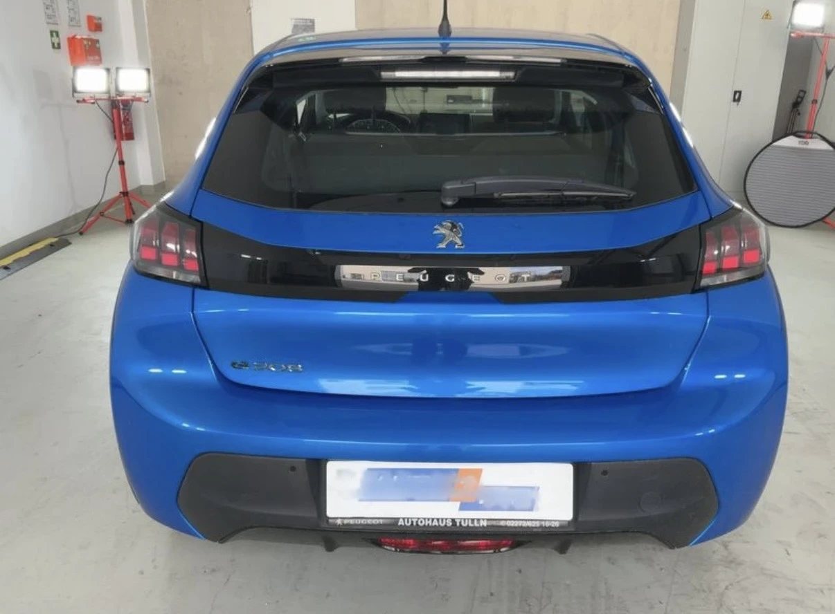 Peugeot 208 Electric drive, снимка 6 - Автомобили и джипове - 55421084