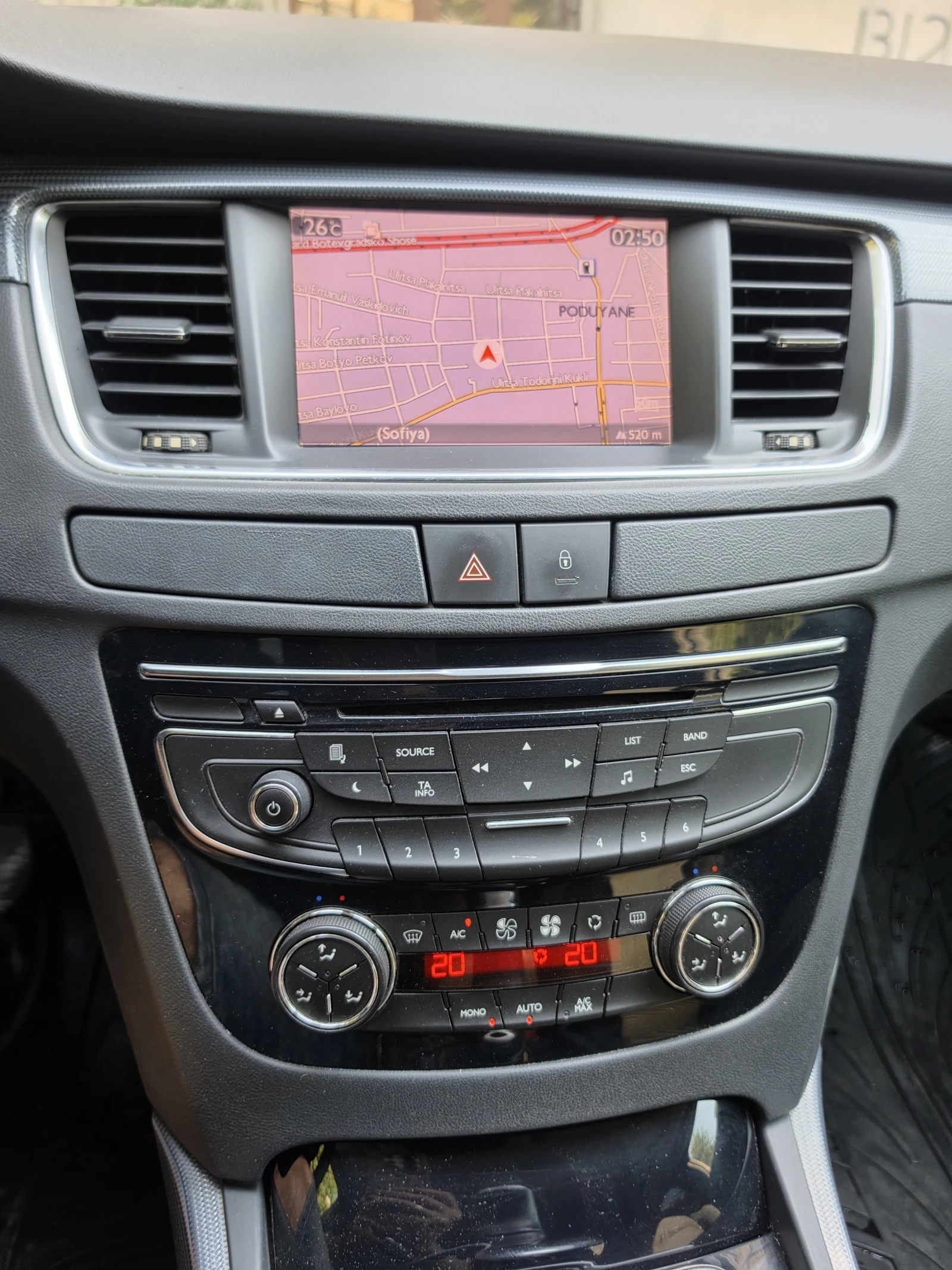 Peugeot 508 1.6 e-HDI, снимка 9 - Автомобили и джипове - 55740463