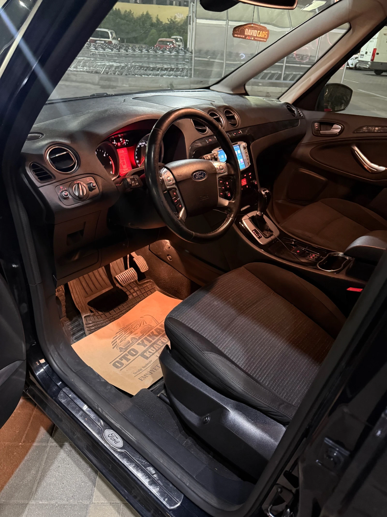 Ford Galaxy 2.0 tdci 163 к.с 2011, снимка 7 - Автомобили и джипове - 56004684