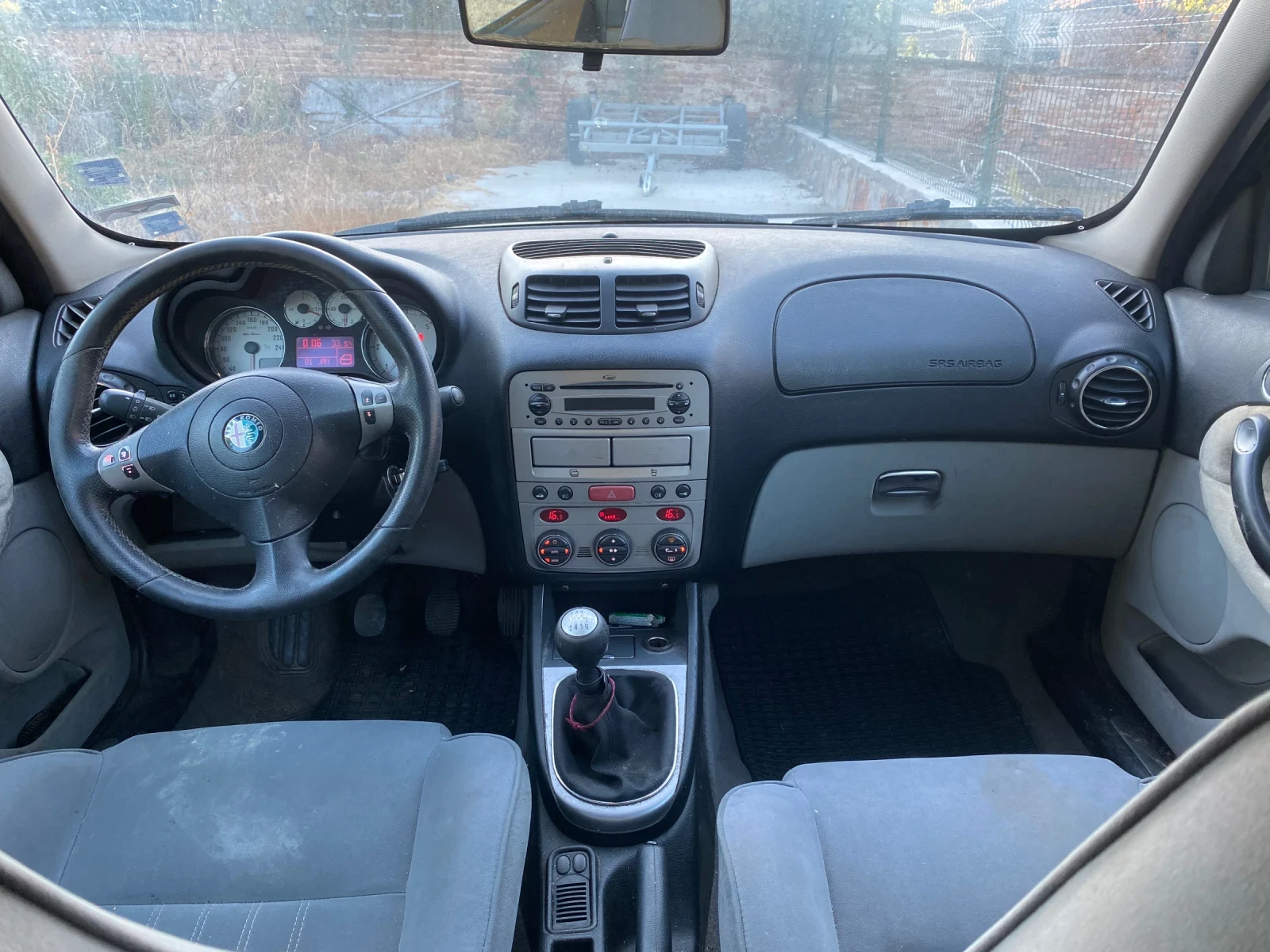 Alfa Romeo 147, снимка 5 - Автомобили и джипове - 56137843