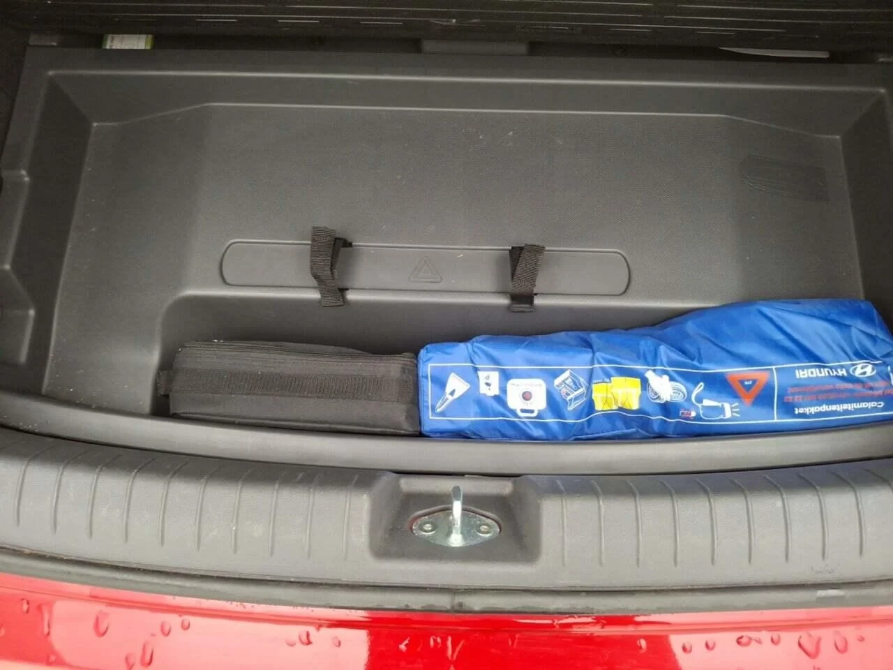 Hyundai Ioniq 38 kWh Comfort LED Navi KeylessGo Camera , снимка 12 - Автомобили и джипове - 56322498