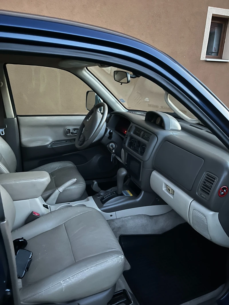 Mitsubishi Pajero sport, снимка 11 - Автомобили и джипове - 47195254