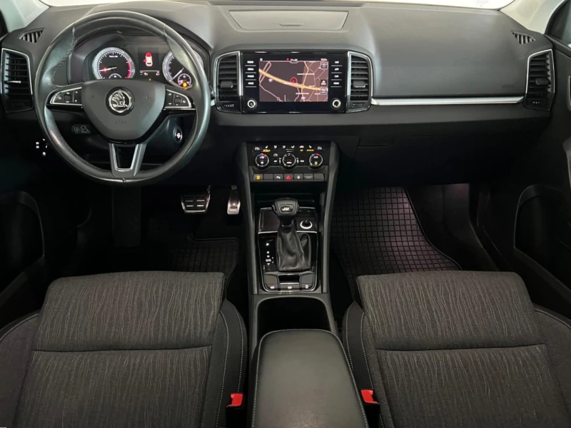 Skoda Karoq 1.5 TSI STYLE DSG DISTRONIC KEYLESS CARPLAY NAVI , снимка 7 - Автомобили и джипове - 49442197