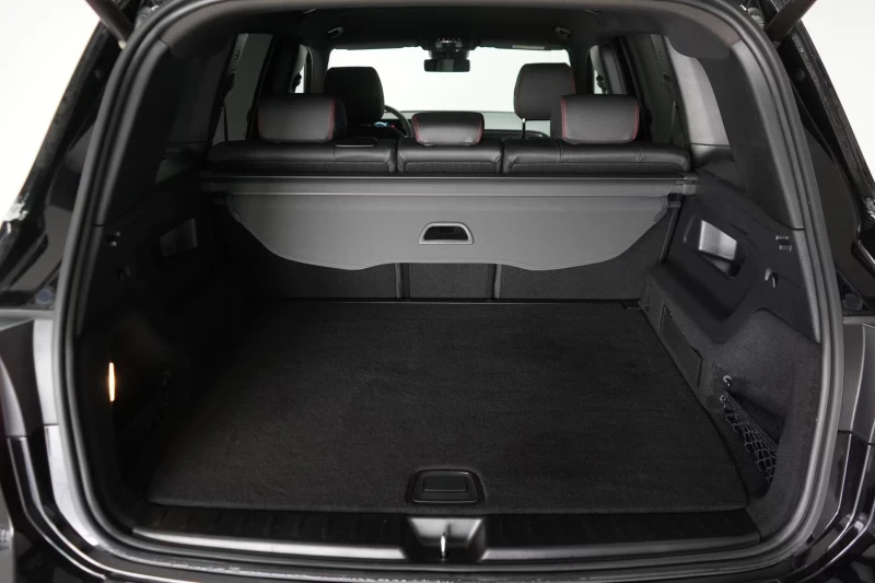 Mercedes-Benz GLB 220 d/8G-DCT/AMG-PACK/NAVI/TEMP/CAM/LANE/139D, снимка 8 - Автомобили и джипове - 51988699