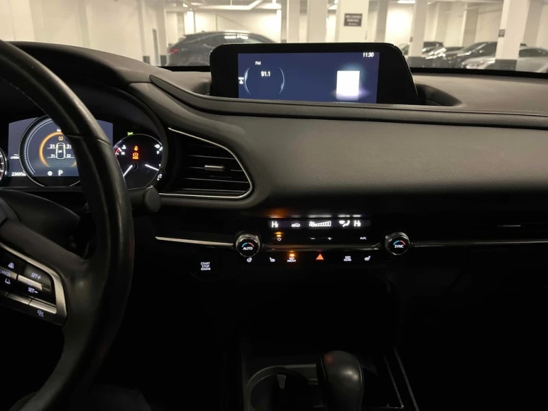 Mazda CX-30 * GS * CARFAX * БЕЗ ПЪРВОНАЧАЛНА ВНОСКА, снимка 9 - Автомобили и джипове - 52825199