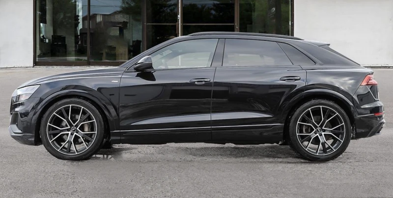 Audi Q8 АВТОКРЕДИТ* ЦЕНА БЕЗ АНАЛОГ* , снимка 3 - Автомобили и джипове - 53005404
