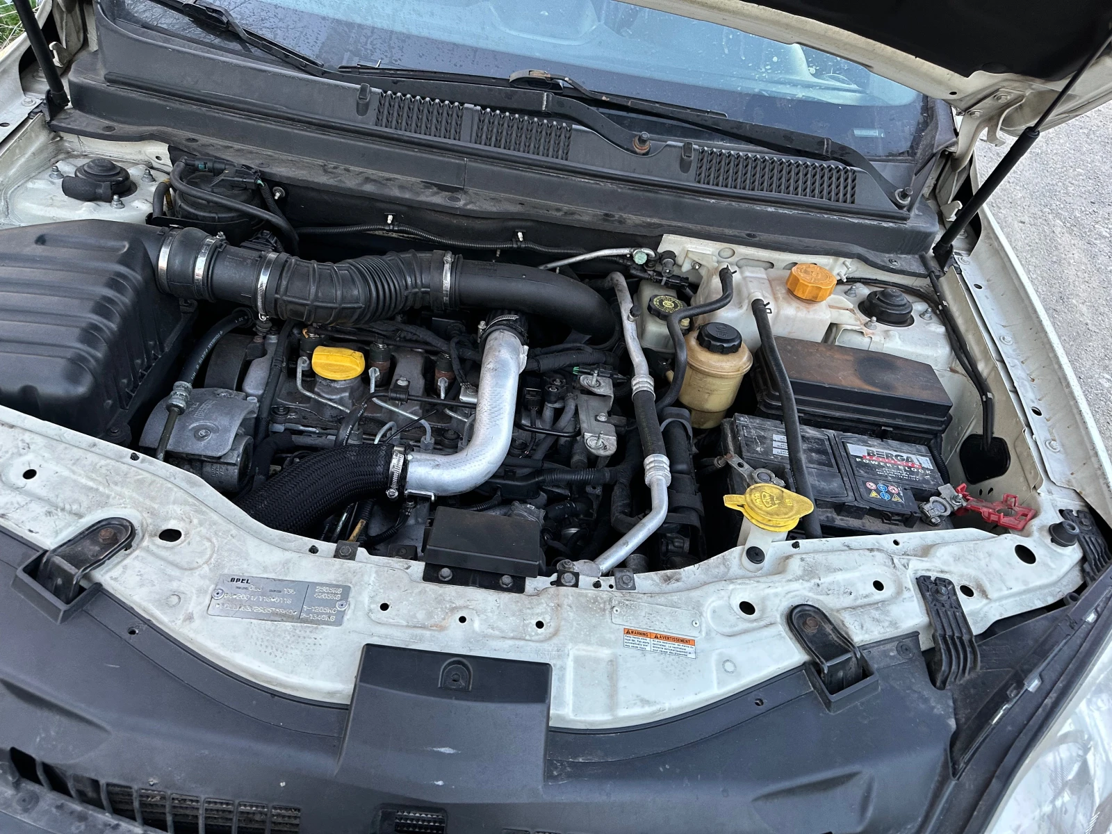Opel Antara  - изображение 3