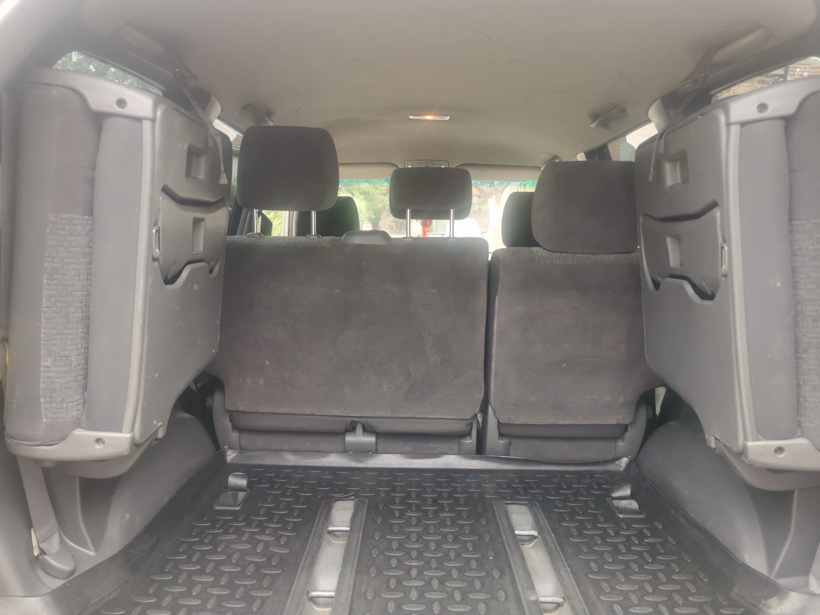 Toyota Land cruiser  - изображение 10