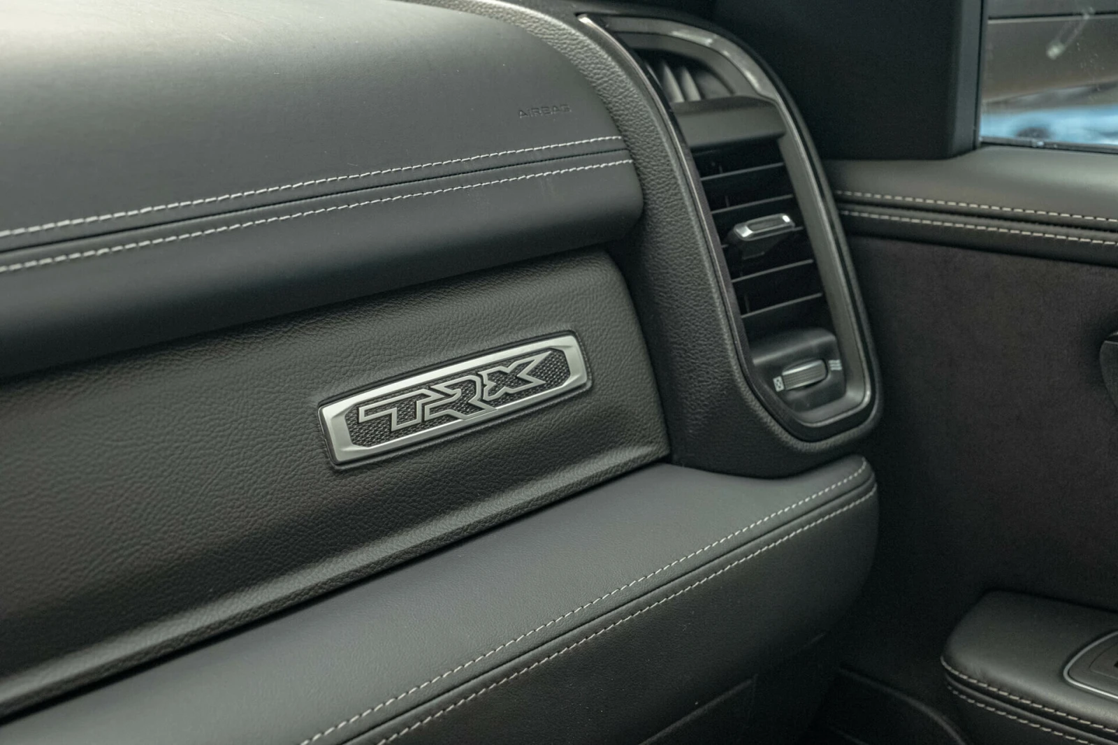 Dodge RAM 1500 6.2SuperCharged/TRX/EDITION/CrewCab/Alpine | Mobile.bg   13