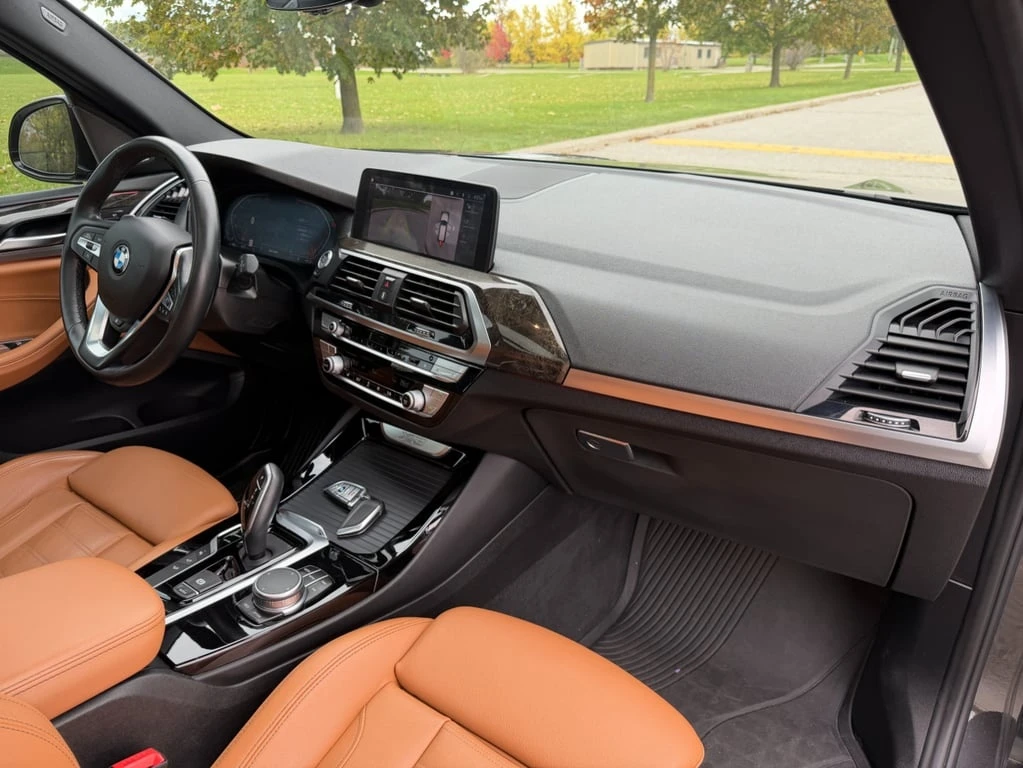 BMW X3 * xDrive30i * CARFAX *    | Mobile.bg   15