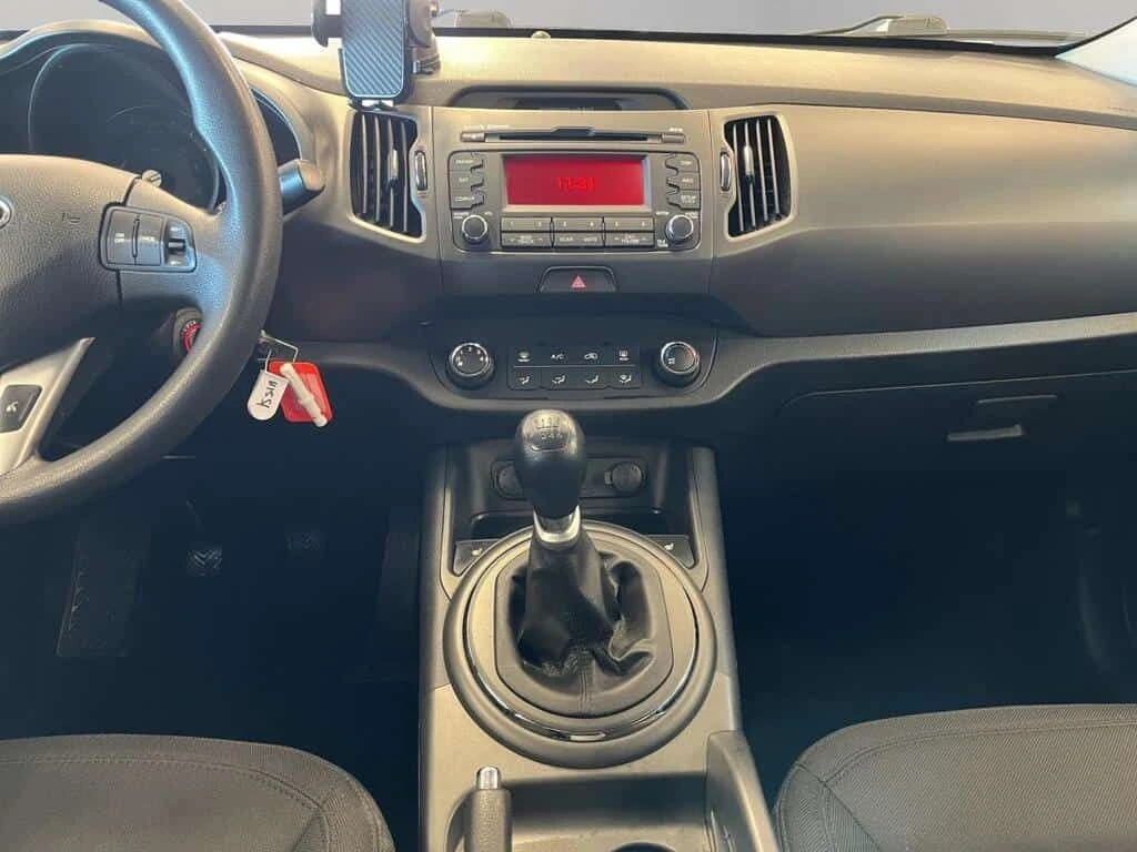 Kia Sportage * LX FWD | SIEGES CHAUFFANT | BLUETOOTH | MAGS | 1 | Mobile.bg � ����������� 13