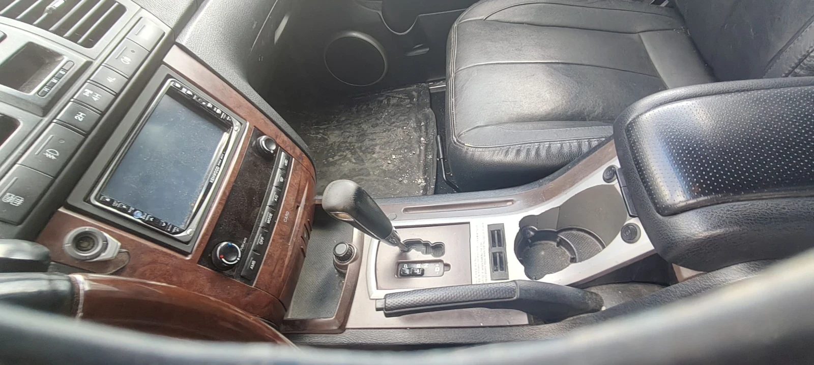 SsangYong Rexton 2.7xdi автомат, снимка 11 - Автомобили и джипове - 53727034