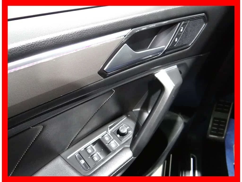 VW Tiguan * SE R LINE BLACK EDITION * CARPLAY/BACKUP CAM/LEA, снимка 16 - Автомобили и джипове - 54058067