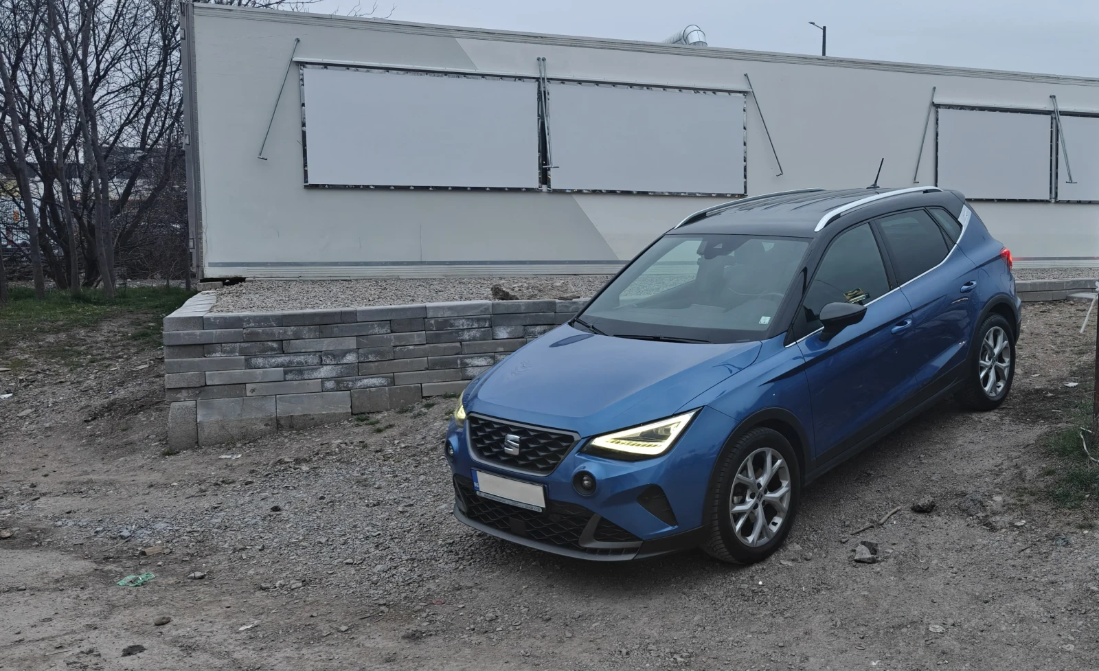 Seat Arona FR 1.5 TSI Beats, снимка 3 - Автомобили и джипове - 54455453