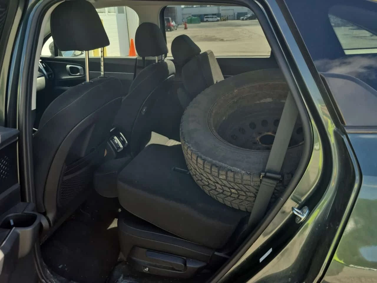 Kia Sorento X LINE/CARFAX/ФИНАНСИРАНЕ, снимка 10 - Автомобили и джипове - 54632958