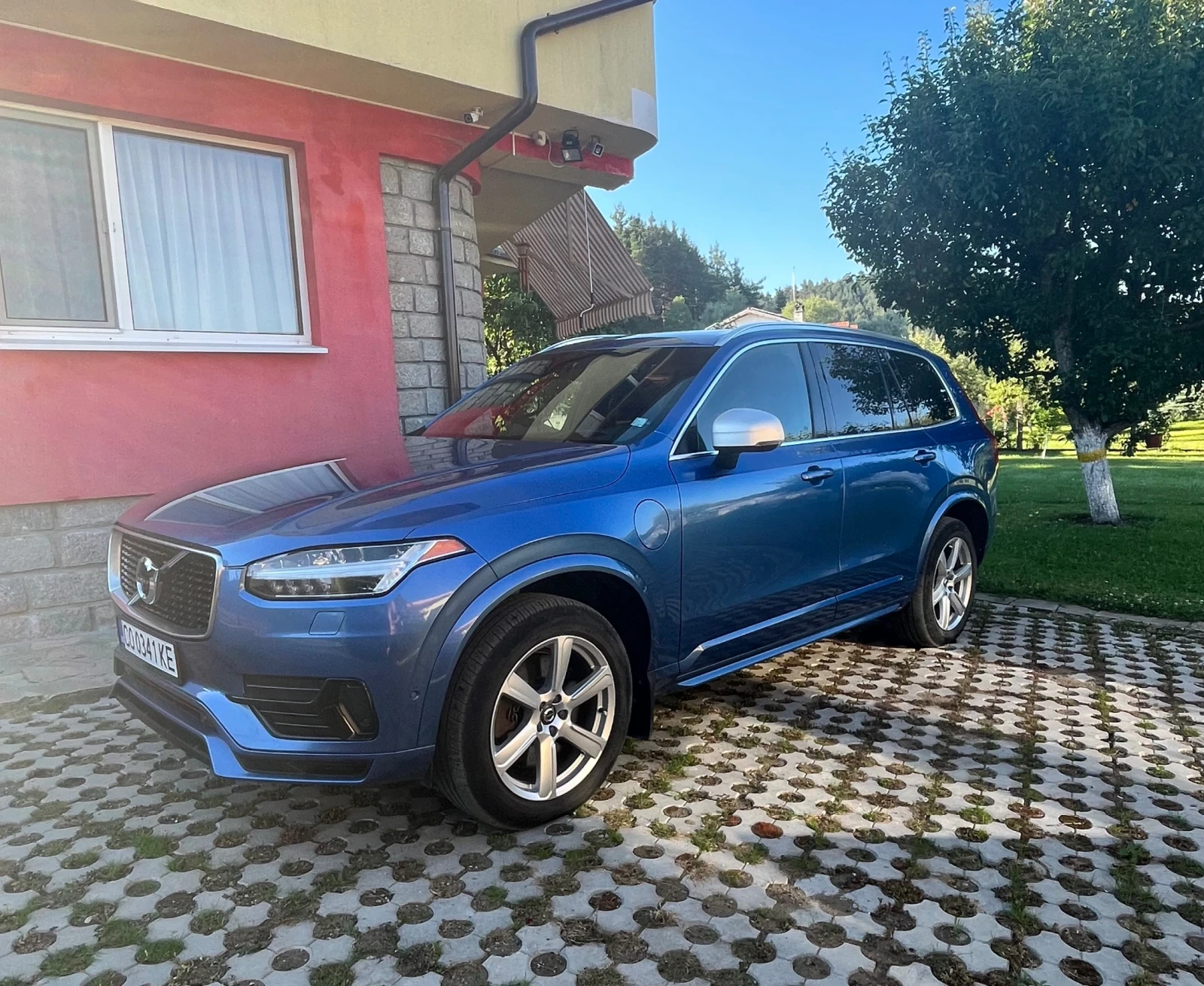 Volvo Xc90 T8 Plug-in R-Design 7-местен Head-up, снимка 3 - Автомобили и джипове - 55446551