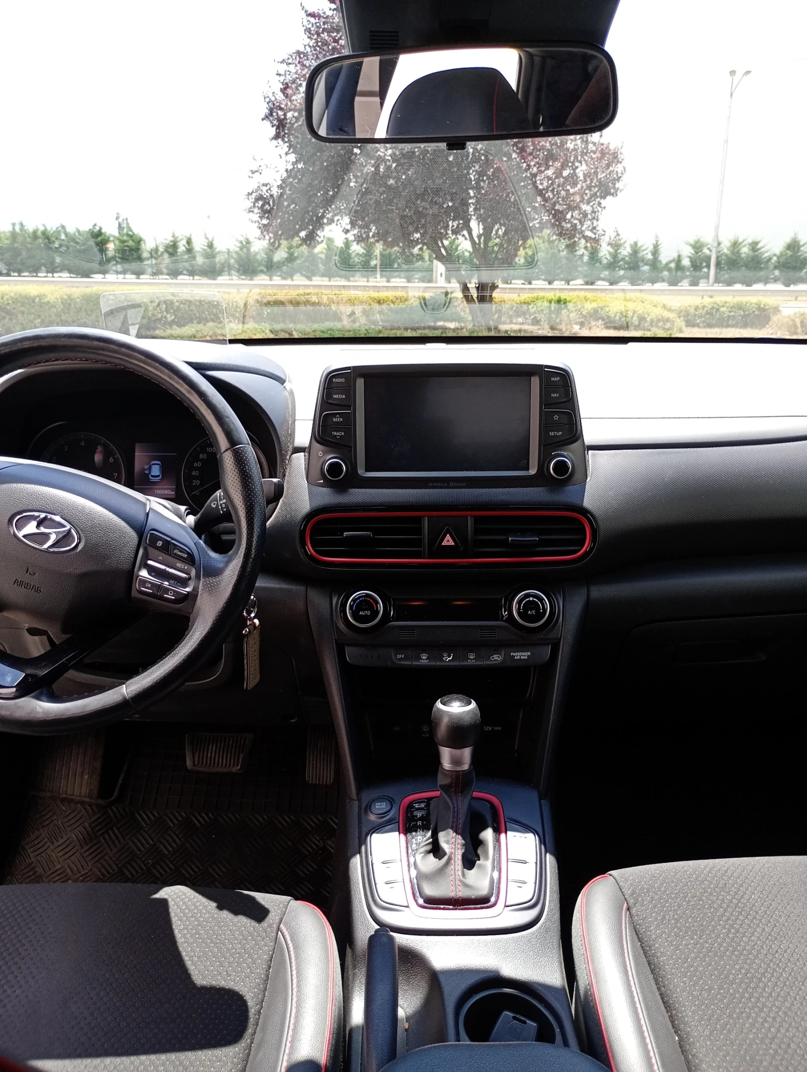 Hyundai Kona, снимка 8 - Автомобили и джипове - 55446708