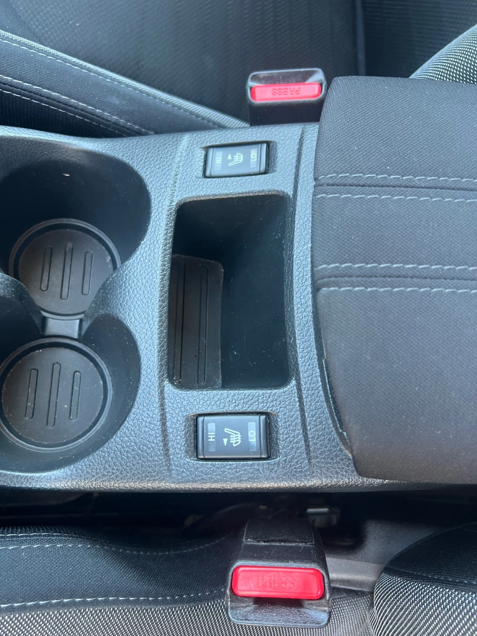 Nissan Qashqai 360^КАМЕРИ//ПОДГРЕВ//, снимка 12 - Автомобили и джипове - 55642761