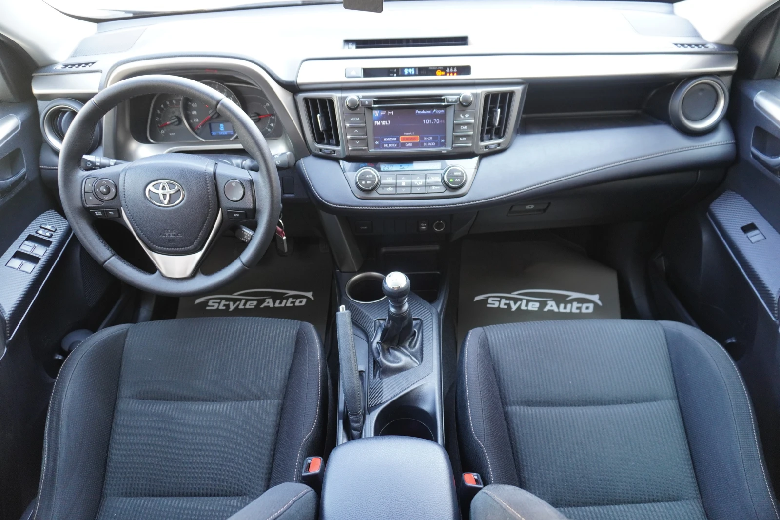 Toyota Rav4 2.2D4-D 150kc AWD, 60.000km!!, снимка 10 - Автомобили и джипове - 55767913