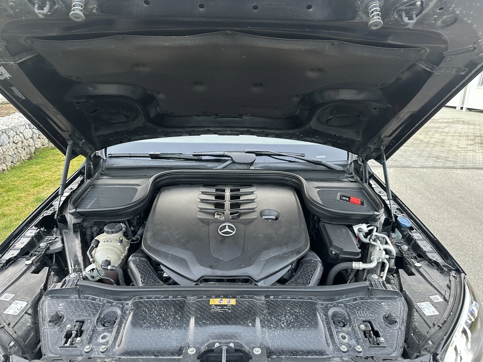 Mercedes-Benz GLS580 Amg, снимка 9 - Автомобили и джипове - 56332286
