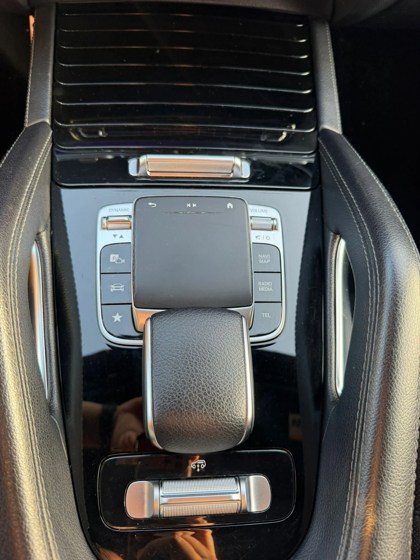 Mercedes-Benz GLS580 Amg, снимка 4 - Автомобили и джипове - 55883864