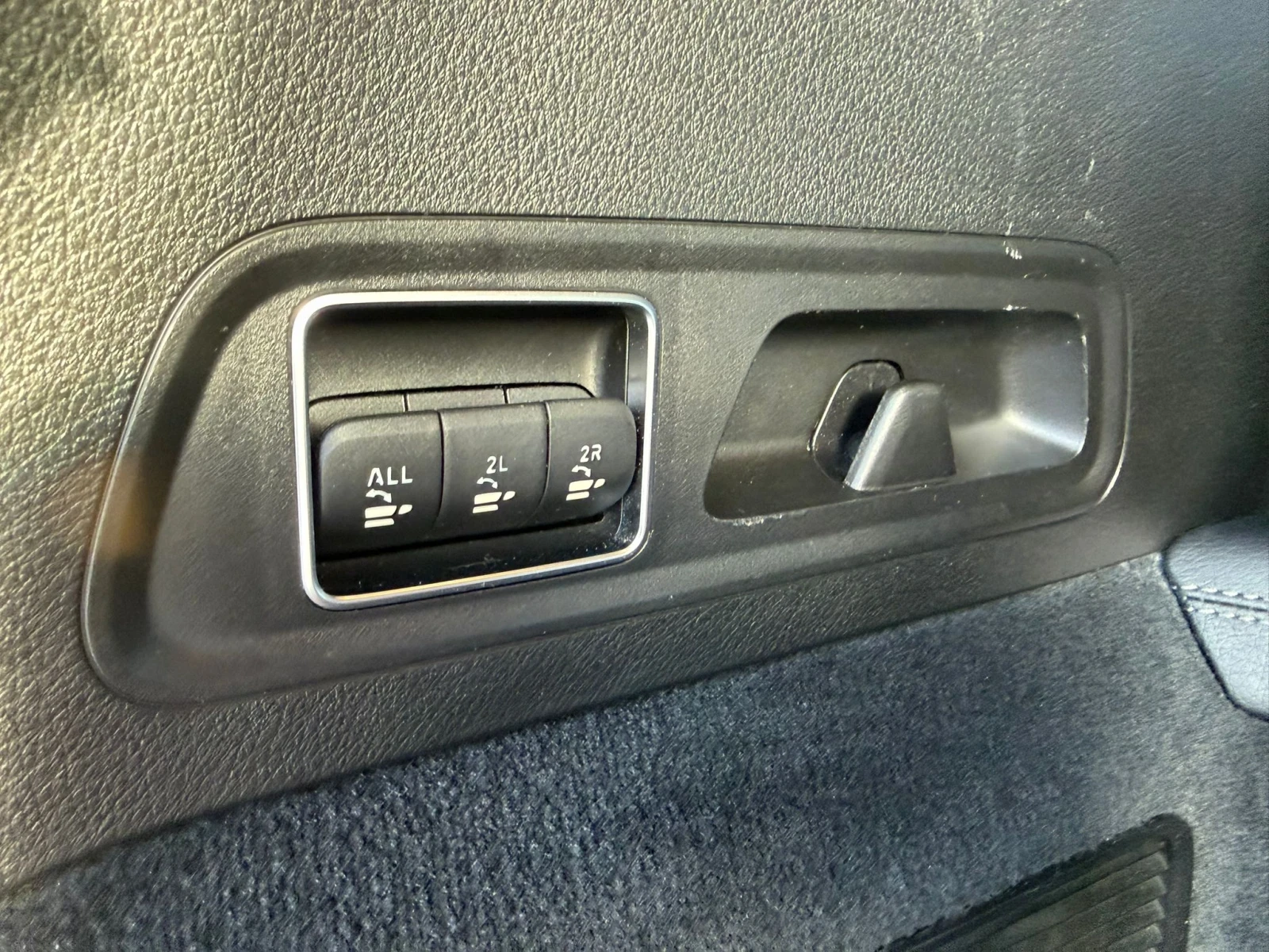 Mercedes-Benz GLS580 Amg, снимка 11 - Автомобили и джипове - 55883864