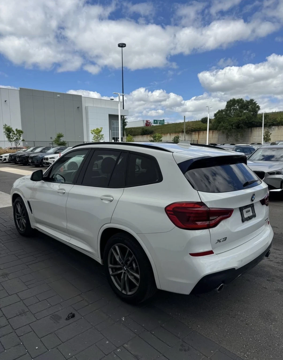 BMW X3 30I * M ПАКЕТ * CARPLAY * ПАНОРАМА * CARFAX * , снимка 3 - Автомобили и джипове - 56151743