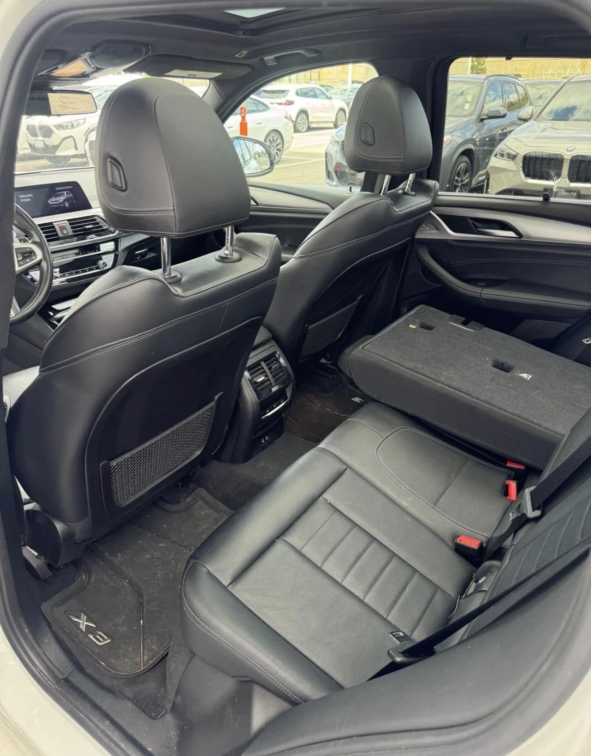 BMW X3 30I * M ПАКЕТ * CARPLAY * ПАНОРАМА * CARFAX * , снимка 7 - Автомобили и джипове - 56151743