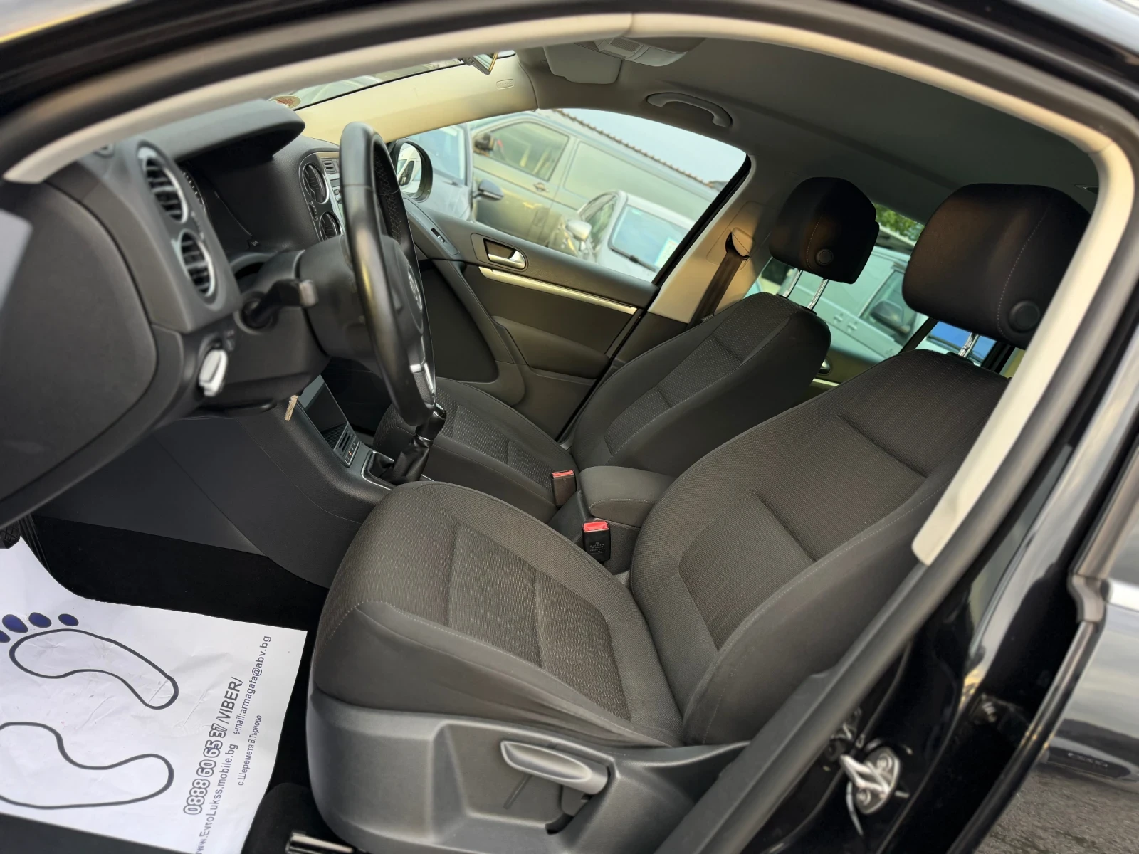 VW Tiguan 2.0TDI 140кс 6ск 4х4 ПОДГРЕВ, снимка 11 - Автомобили и джипове - 56271487