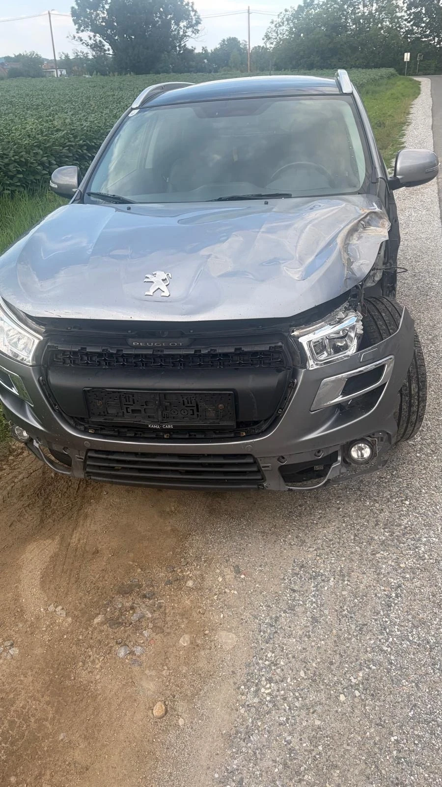 Peugeot 4008 1.8 Дизел 4х4 150 коня колата е във движение