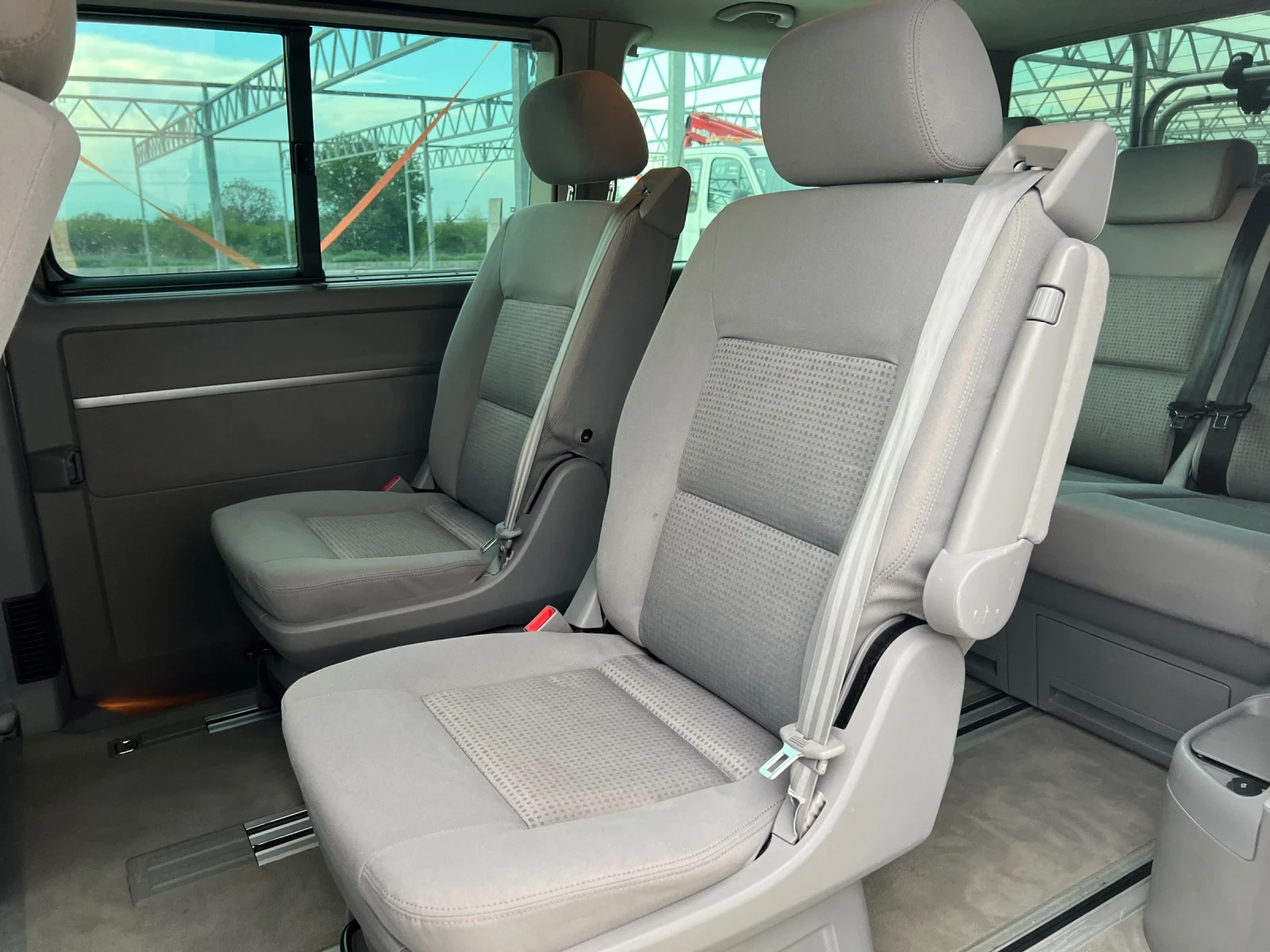VW Multivan Кемпер - изображение 10