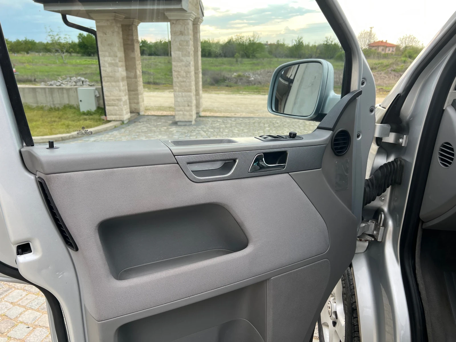 VW Multivan Кемпер - изображение 8