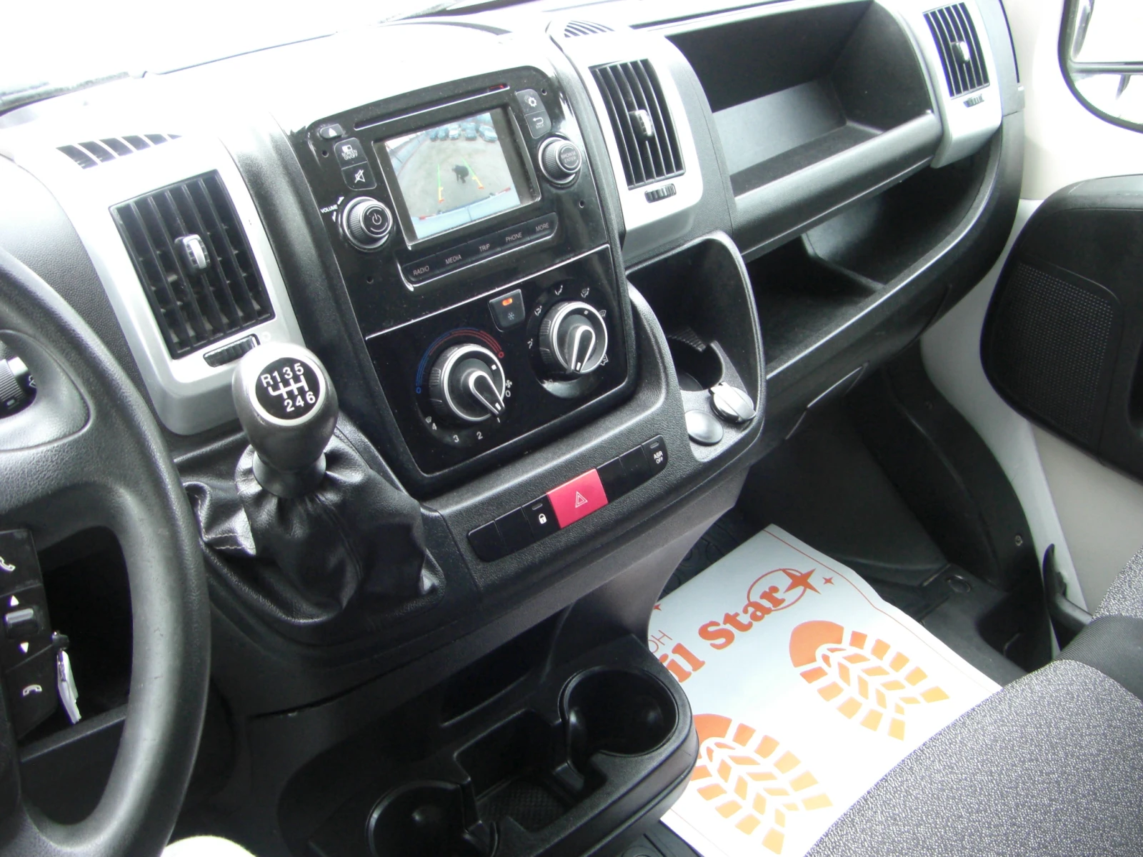 Fiat Ducato 2.3Mjet2 L2/H1 NAVI 6ck.EURO6B | Mobile.bg � ����������� 11