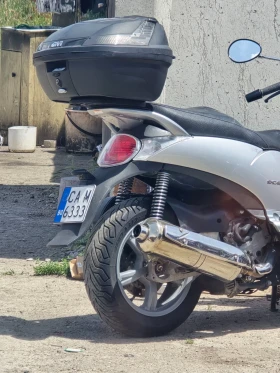 Aprilia Scarabeo Скутер , снимка 3