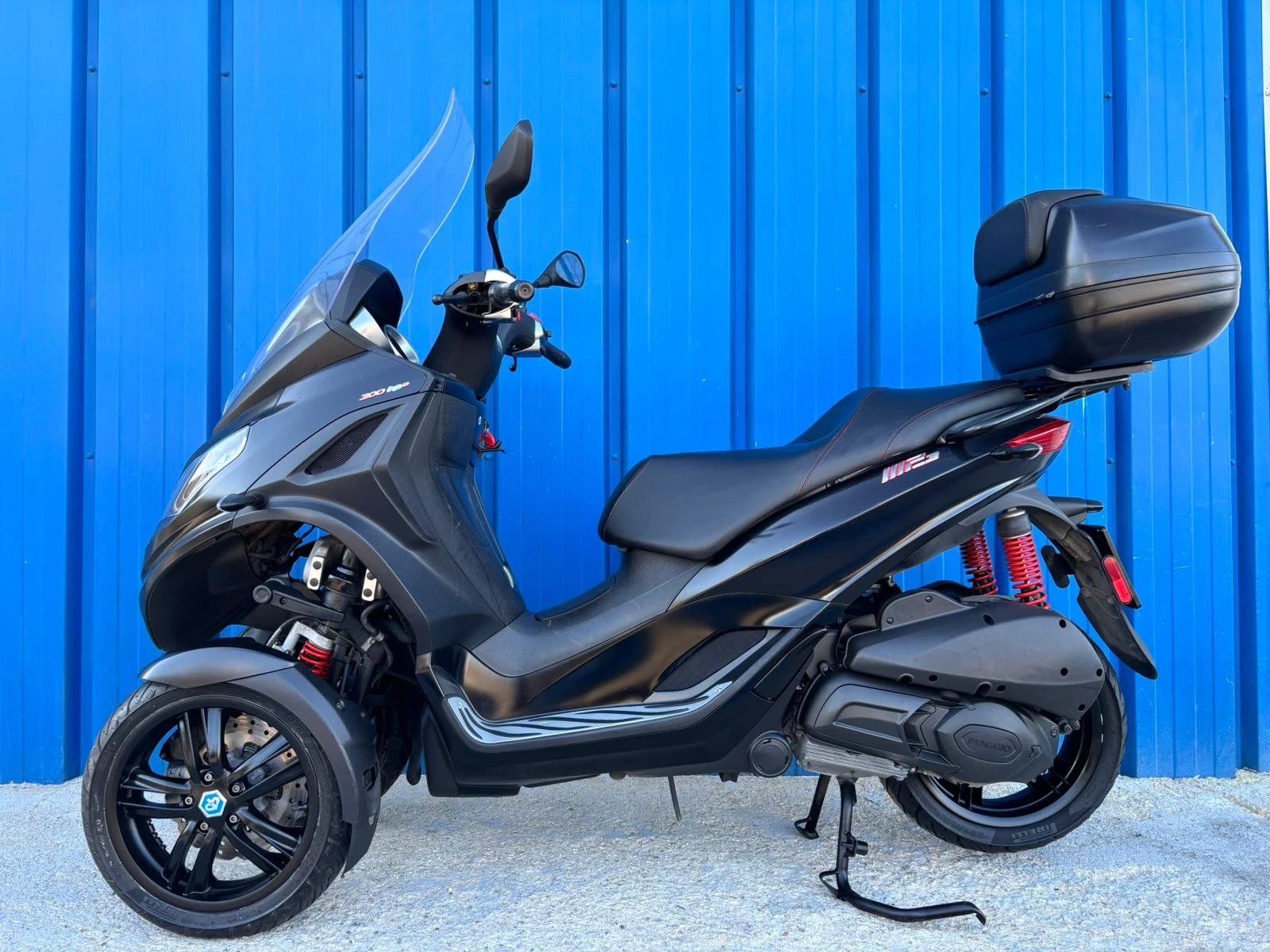 Piaggio Mp3 300i LT Sport ABS TC - изображение 6