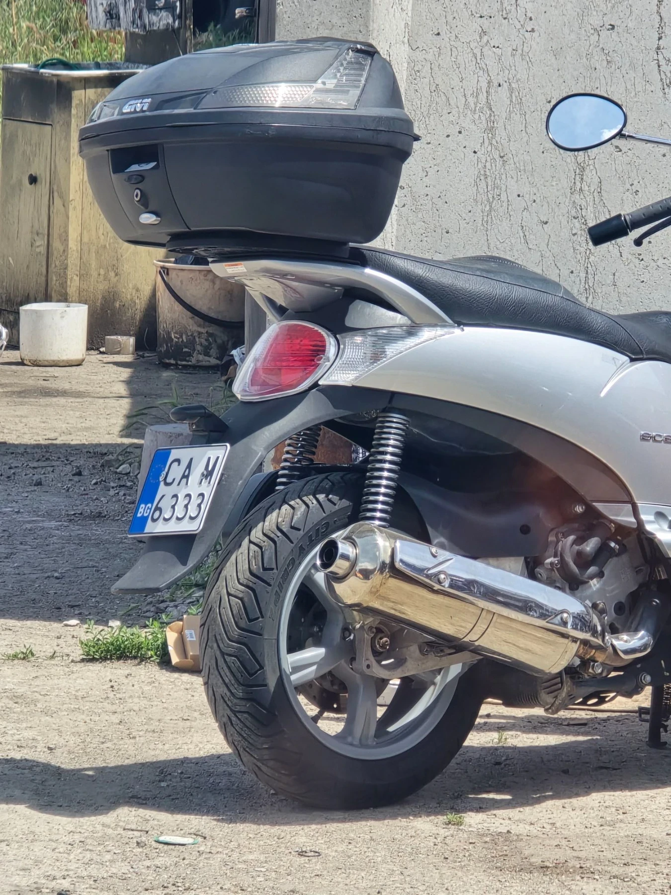 Aprilia Scarabeo Скутер , снимка 3 - Мотоциклети и мототехника - 55712910