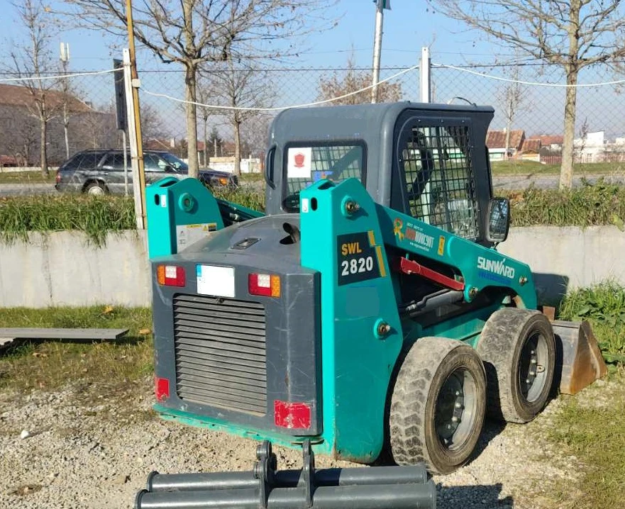 Мини челни товарачи Sunward SWL 2820 - изображение 5