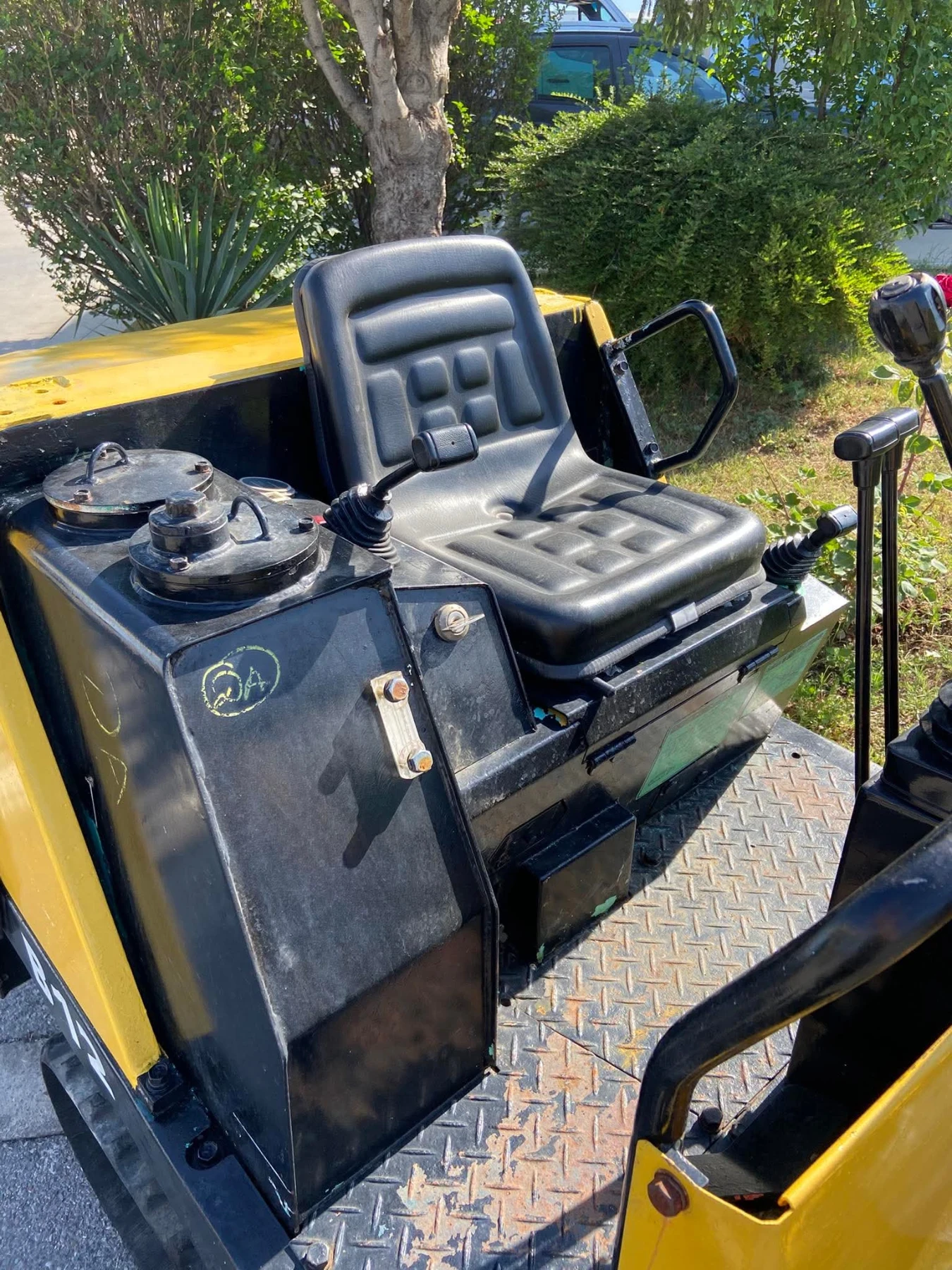 Багер Yanmar В12, снимка 4 - Индустриална техника - 54701376