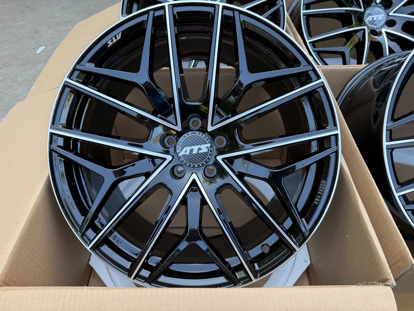 ������ | Mobile.bg � ����������� 8