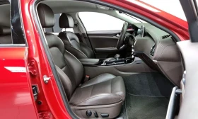 Kia Stinger 2.0 Turbo 2WD * НАЙ-ДОБРА ЦЕНА В БЪЛГАРИЯ* , снимка 9