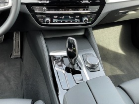 BMW 540 i xDrive = M-Sport Pro= Shadow Line Гаранция, снимка 11 - Автомобили и джипове - 45745200