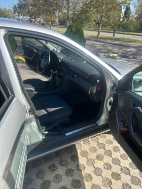 Обява за продажба на Mercedes-Benz C 220 220 CDI ~4 800 лв. - изображение 5 | Auto.bg Обява за продажба на Mercedes-Benz C 220 220 CDI ~4 800 лв. - изображение 5