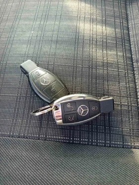 Mercedes-Benz 220, снимка 7