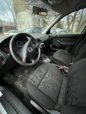 VW Golf - 1700 € / 3324.91 лв. - 78122807 6